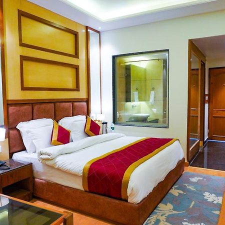 Comfort Inn Snow Park - Manali Exteriör bild