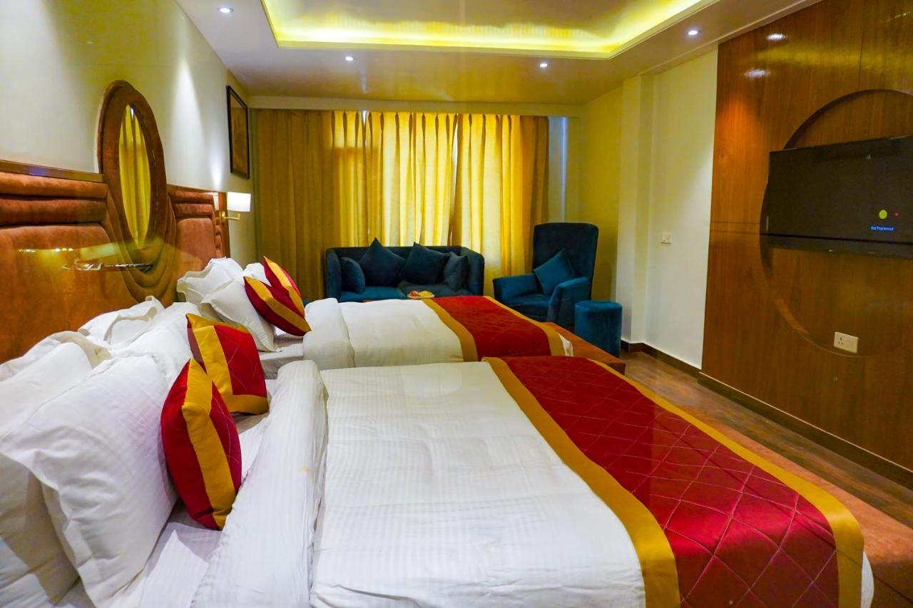Comfort Inn Snow Park - Manali Exteriör bild