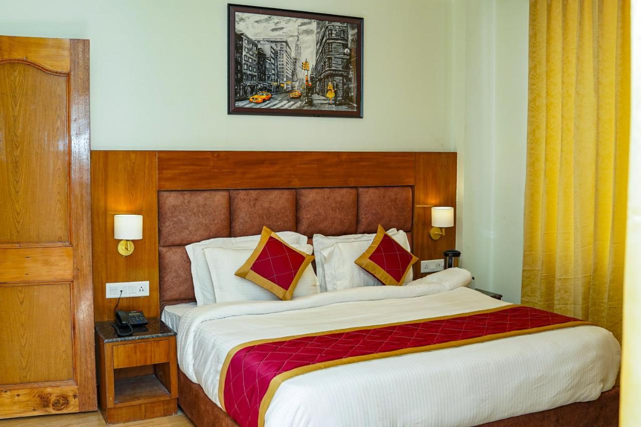 Comfort Inn Snow Park - Manali Exteriör bild