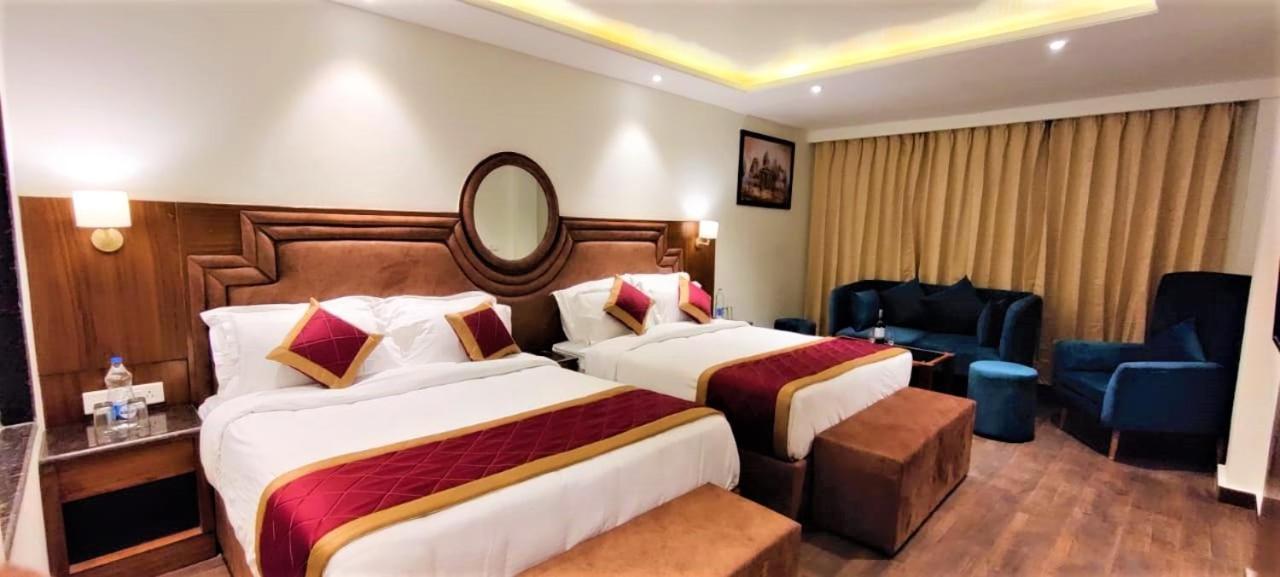 Comfort Inn Snow Park - Manali Exteriör bild