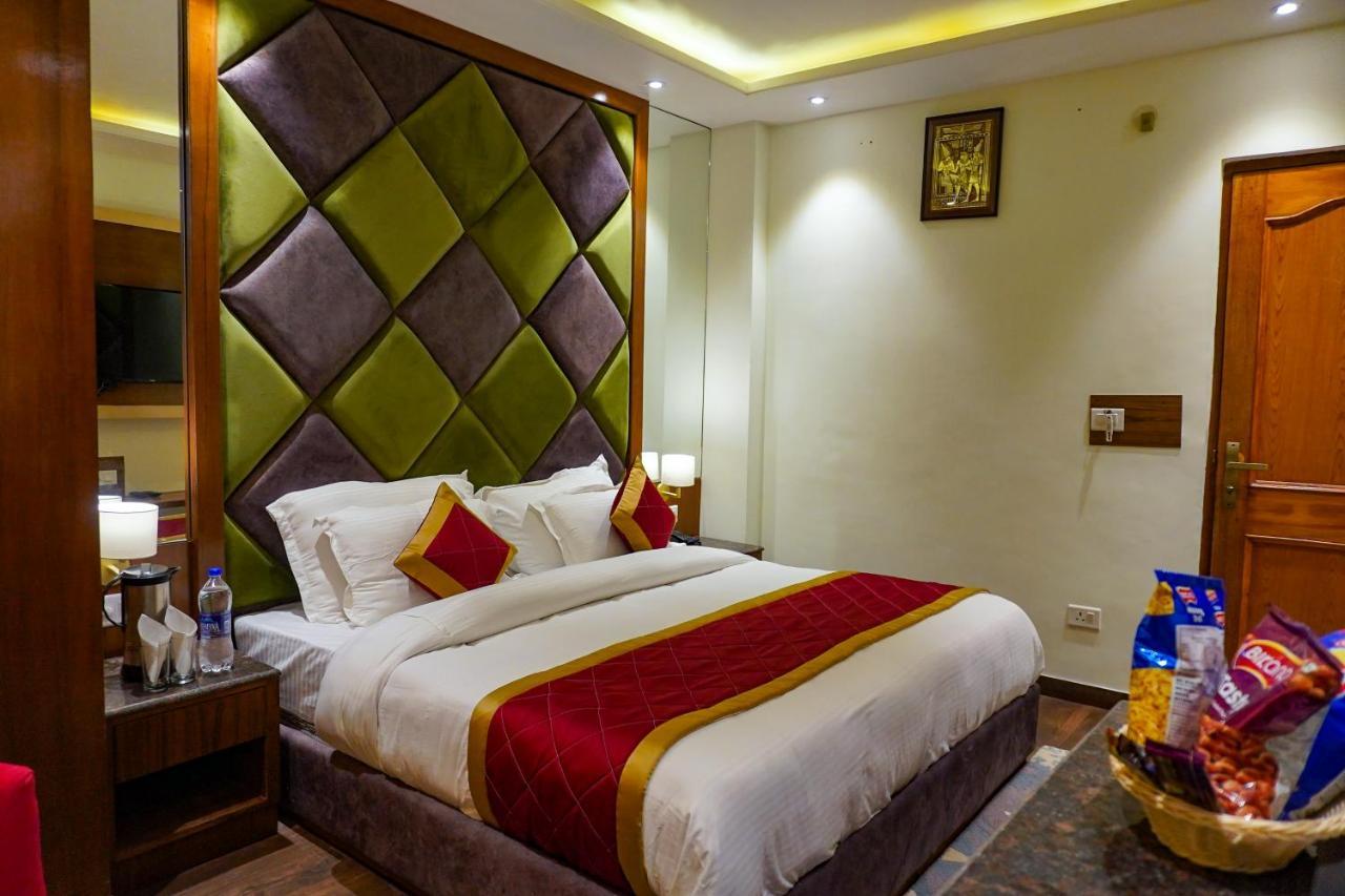 Comfort Inn Snow Park - Manali Exteriör bild